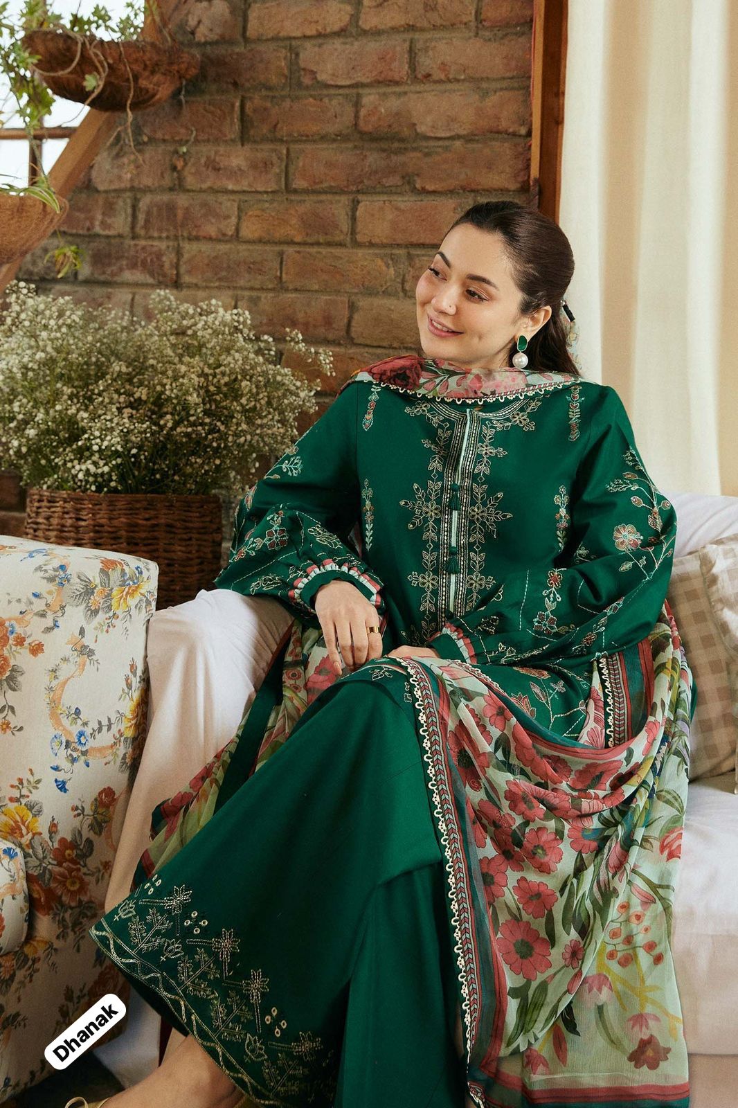 Zara Shahjahan Winter 2025 – Luxury Airjet Dhanak Embroidered Suit