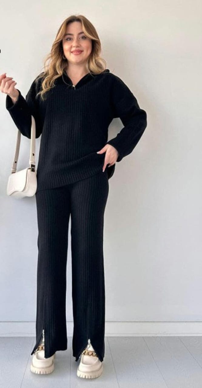 Winter Rib Stretchable Track Suit with High-Neck Zipper Shirt and Bottom Zipper Flapper.